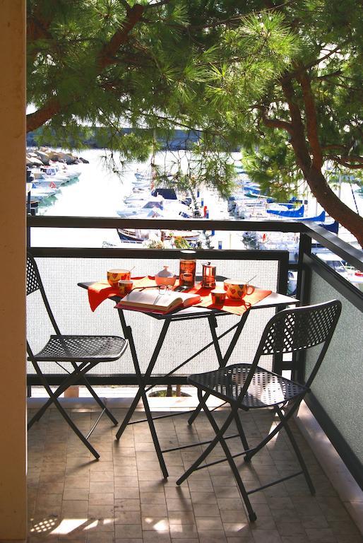 La Terrazza Tra Pini E Mare Apartment ซานบาร์โตโลเมโอ อัล มาเร ห้อง รูปภาพ